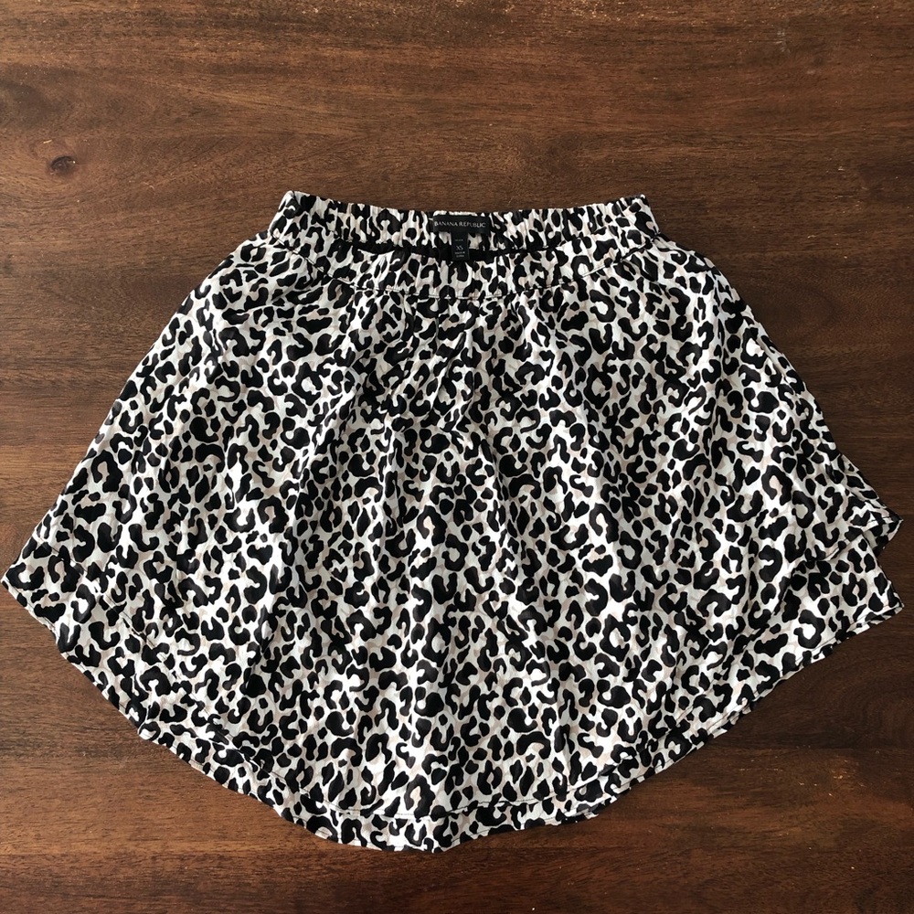 ✨ NEW ✨ Banana Republic | Animal Print Skirt
